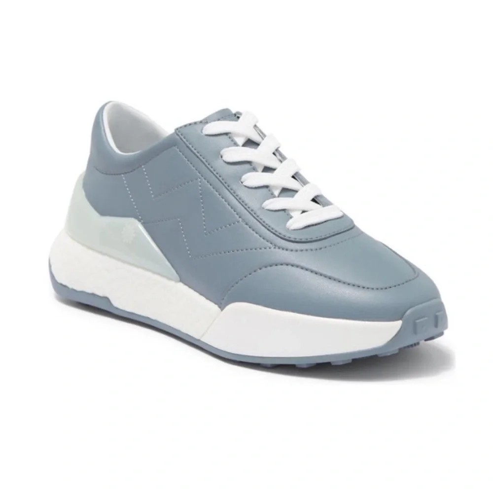 Stuart Weitzman Leather Sneaker |‎ Dodie